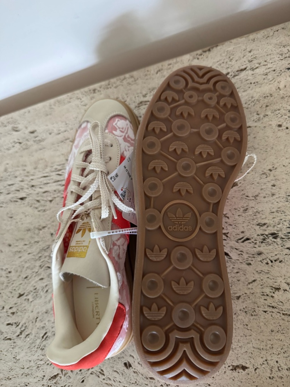 adidas Gazelle Bold x Liberty London floral sneakers. Size 10. MSRP $158 - Picture 15 of 17